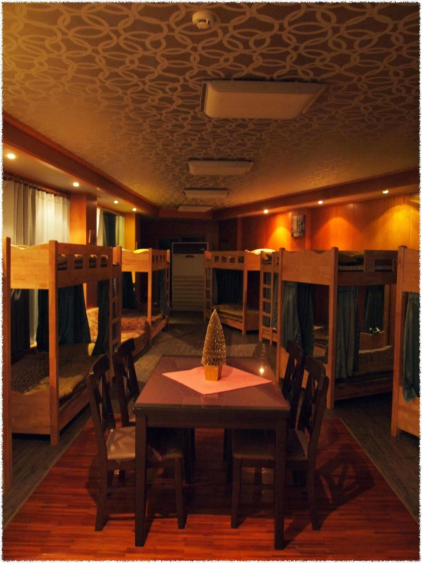 Haevichi Elmar Guesthouse Seogwipo Exterior photo