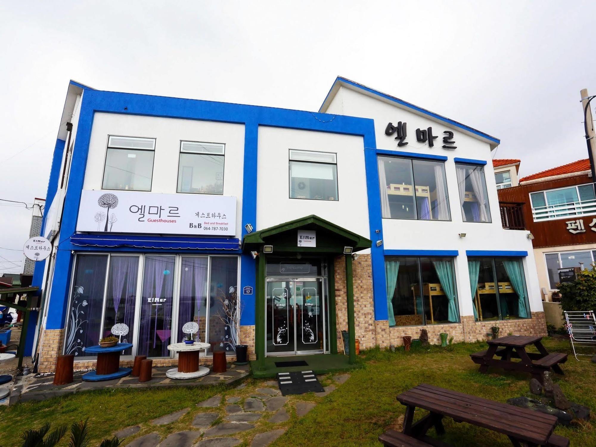Haevichi Elmar Guesthouse Seogwipo Exterior photo